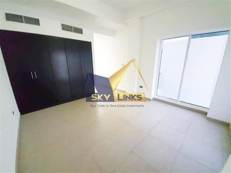 4 BR Maid Townhouse with Private Pool 4 BR Maid Townhouse with Private Pool