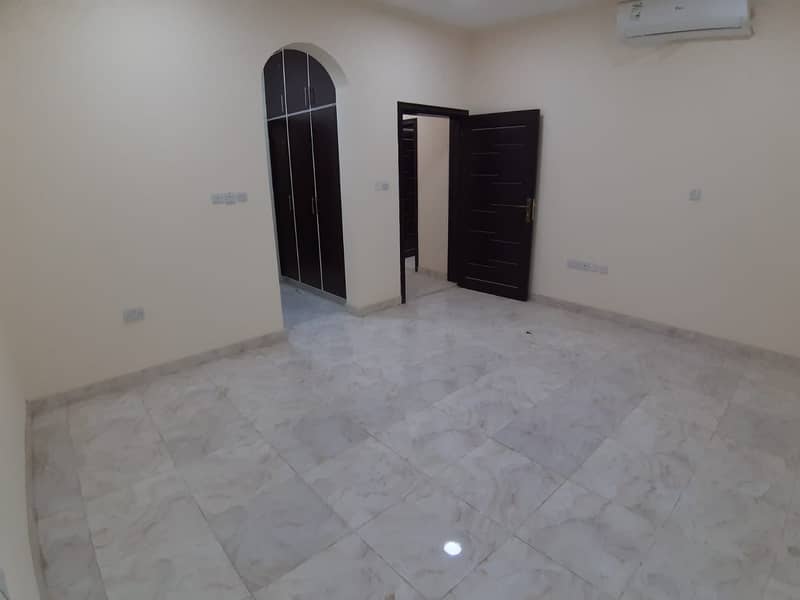 Brand New Town House Villa in Al Maqam Al Ain with Private Entrace