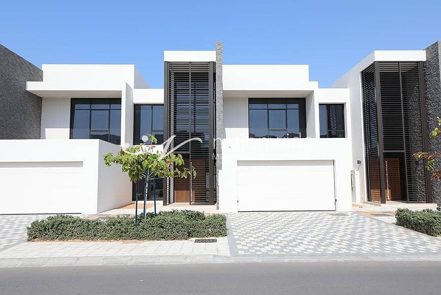 Vacant! Surreal 4 BR Townhouse In Jawaher