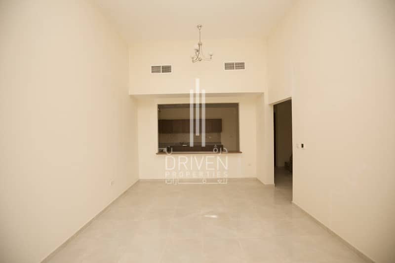 For Rent Extremely Spacious 1 Bed in JVC