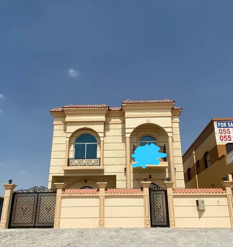 Villa for sale at an excellent price freehold