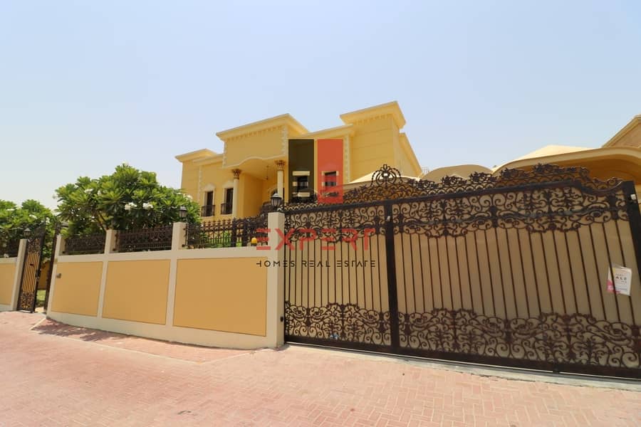 spacious 5BHK+maids at Al Barsha 3 at Rent