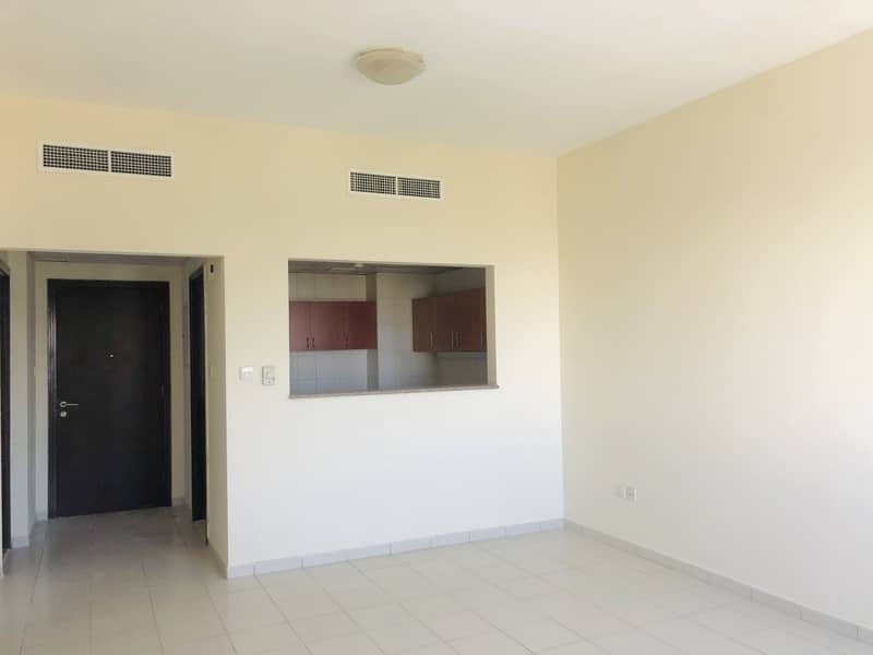 1 Bedroom Apartment For Sale In England Cluster X Building. 1 Bedroom Apartment For Sale In England Cluster X Building.