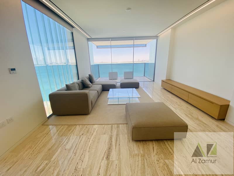 Highly luxurious 2 BR at Palm Jumeira