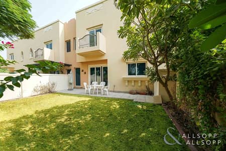 TH2 | 4 Bed Plus Maids | Facing Green Park TH2 | 4 Bed Plus Maids | Facing Green Park