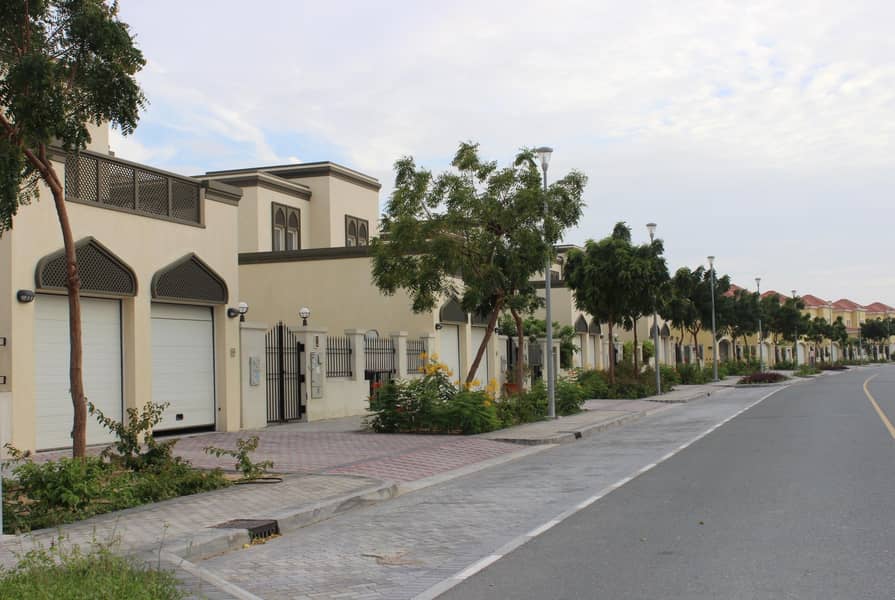 District 6 | 3 Br Regional Large | Close to Park District 6 | 3 Br Regional Large | Close to Park