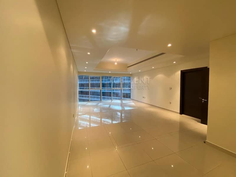 Luxurious and Spacious 3BH Apt| Excellent LocationI Luxurious and Spacious 3BH Apt| Excellent LocationI