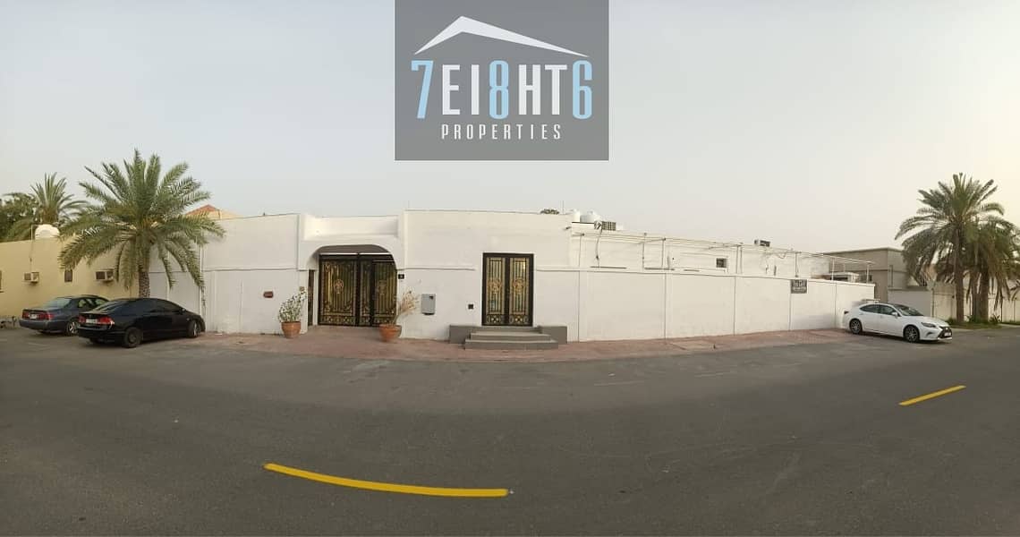 14 b/r spacious ground floor bungalow style villa with 12 bathrooms with private parking 14 b/r spacious ground floor bungalow style villa with 12 bathrooms with private parking