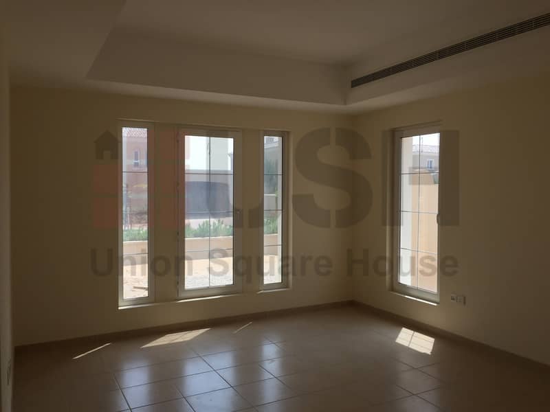 DISTRESS 4 Bed Corner Villa Um Al Quwain DISTRESS 4 Bed Corner Villa Um Al Quwain