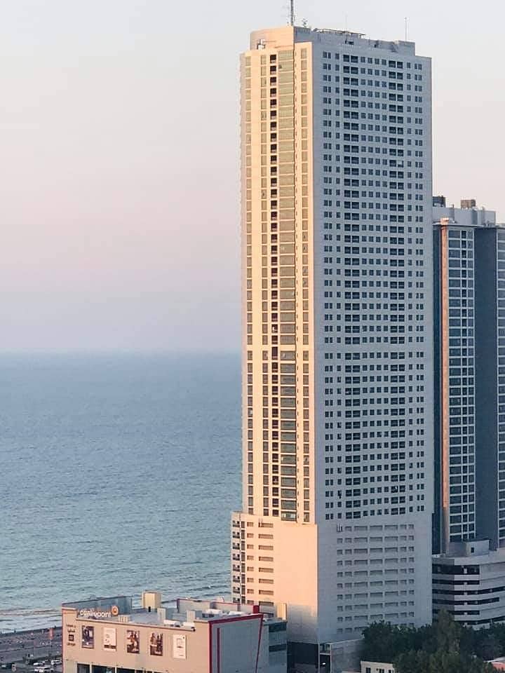 HIGHER FLOOR 1 BEDROOM HALL FOR RENT CORNICHE TOWER