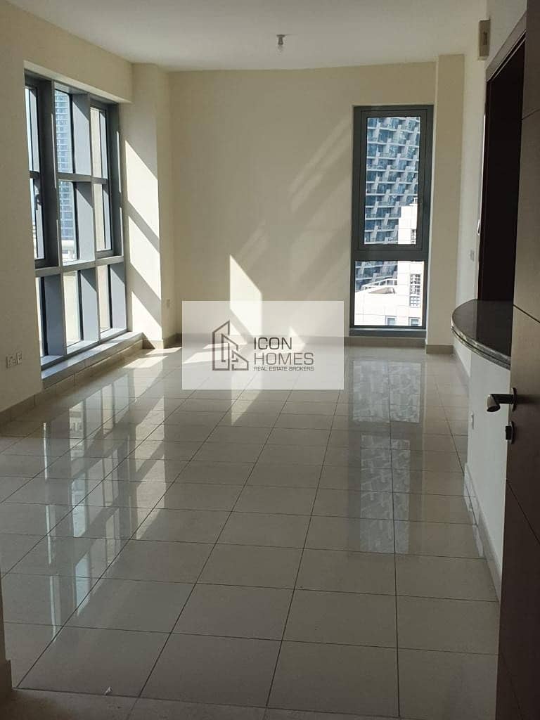 Stunning View|2 bedroom|With Balcony|Standpoint A Save Stunning View|2 bedroom|With Balcony|Standpoint A Save