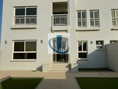 Luxury 4 bedrooms villa for rent in Al Barashi, sharjah in 950,00/year Luxury 4 bedrooms villa for rent in Al Barashi, sharjah in 950,00/year