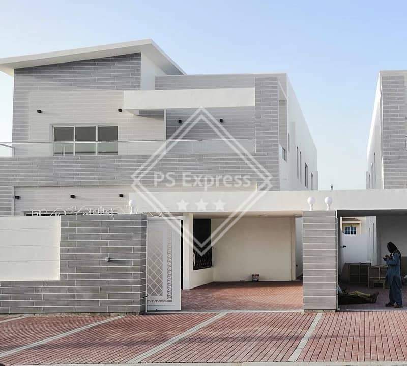 Great price, attractive and great banking facilities New villa first inhabitant very luxurious finishing and high-quality materials very close to the mosque and Sheikh Ammar Street