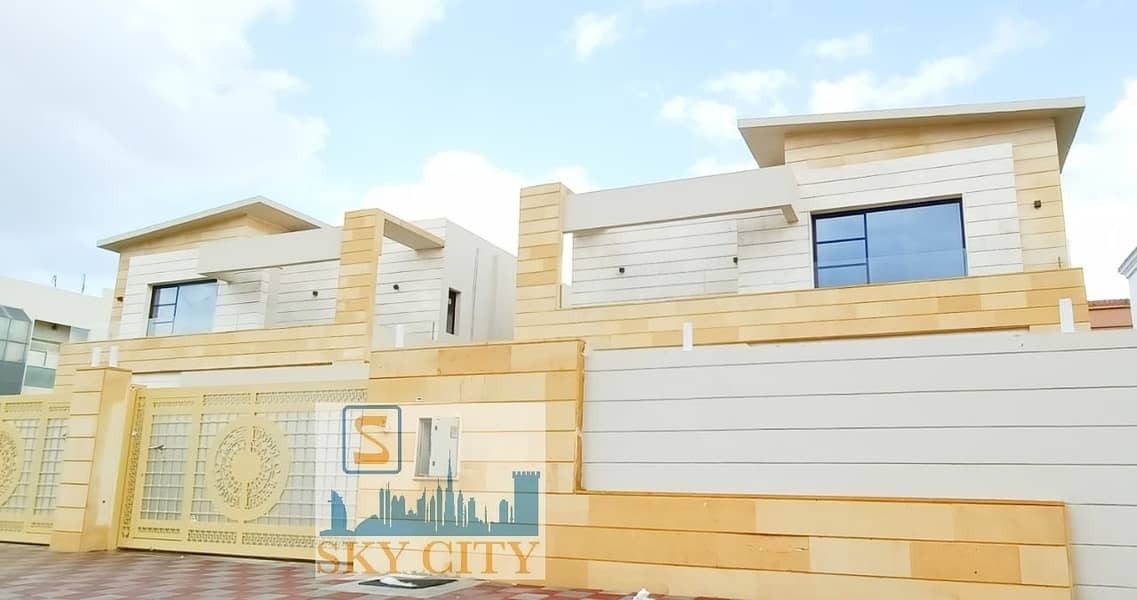 Modern luxury villa for sale at an attractive price