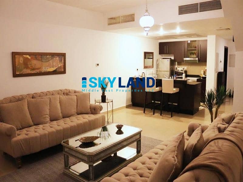 SINGLE ROW 3Br+Study w/ Built-in Wardrobes ! SINGLE ROW 3Br+Study w/ Built-in Wardrobes !