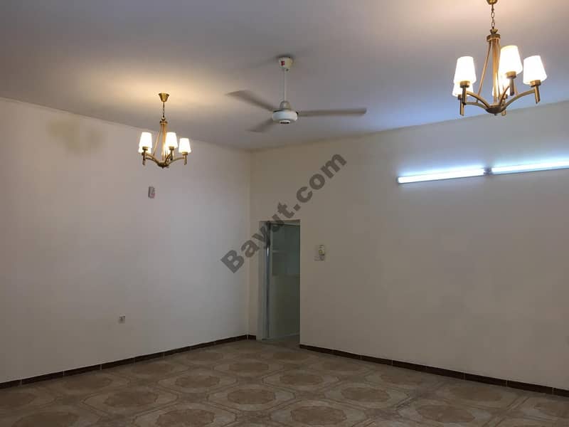 Ground floor villa for rent in Ajman in Al Rawdah area