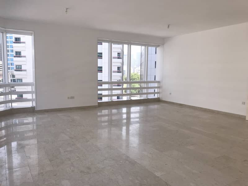 Spacious and Great  3 Bedroom Apartment in Khalifa Street, Abu Dhabi