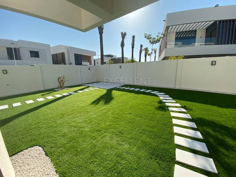 Up Coming| Brand New Spacious 5BH Villa| Nice View|