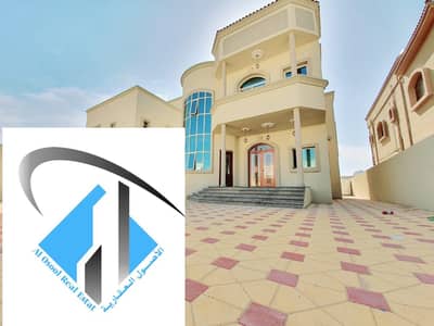 Excellent brand new Villa with excellent finishing freehold for all nationalities. Excellent brand new Villa with excellent finishing freehold for all nationalities.