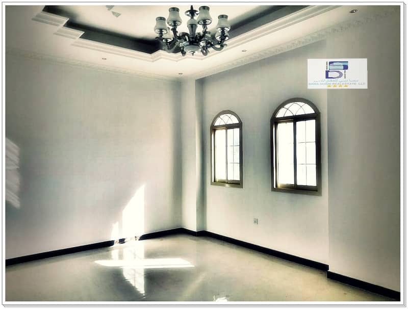 Villa for sale, super deluxe, central air conditioning, freehold, close to all services and the mosque