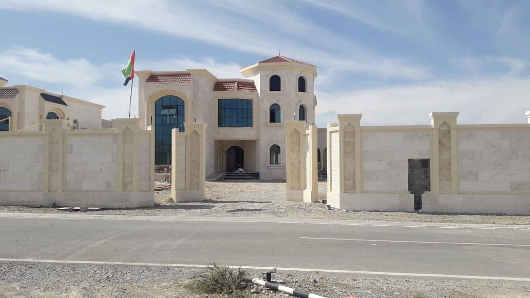 Villa in the Qasidat area for sale