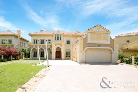 فیلا 5 غرف نوم للبيع في جزر جميرا، دبي - 5 Bed| Master View Villa |Upgraded Kitchen فیلا 5 غرف نوم للبيع في جزر جميرا، دبي - 5 Bed| Master View Villa |Upgraded Kitchen