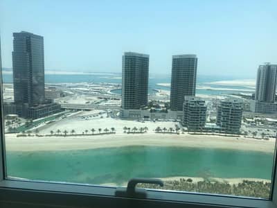 Amazing and Spacious Studio With Full Lake View Amazing and Spacious Studio With Full Lake View