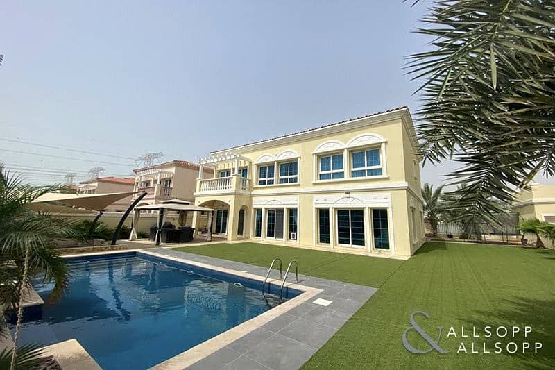 Heavily Upgraded | 4 Beds | Swimming Pool