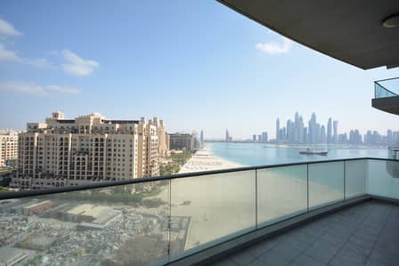 3 Bedroom Flat for Rent in Palm Jumeirah, Dubai - Amazing Apartment | Sea and Marina Views 3 Bedroom Flat for Rent in Palm Jumeirah, Dubai - Amazing Apartment | Sea and Marina Views