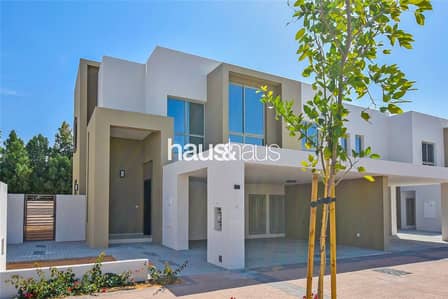 Premier Location | Popular Layout | Corner Plot Premier Location | Popular Layout | Corner Plot