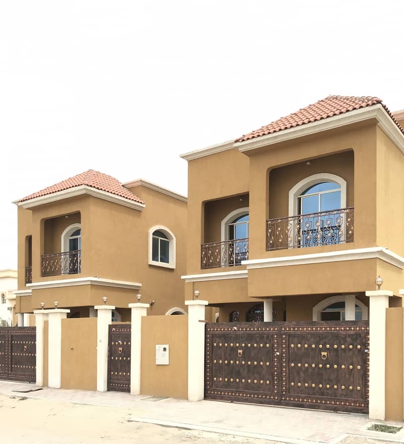 New villa, the first inhabitant of Al-Mwaihat 3, very elegant and luxurious finishing