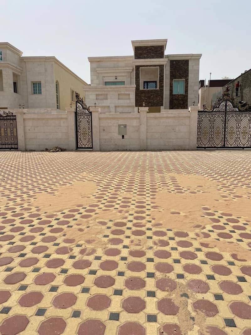 For sale villa from the owner directly in Rawda Ajman main hill Street