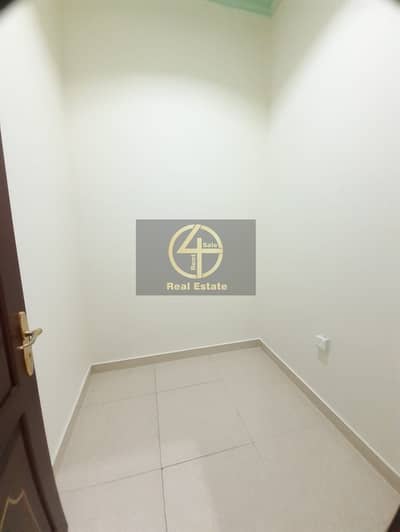 Prestigious & Luxurious 8 BR Villa with Prime location Prestigious & Luxurious 8 BR Villa with Prime location