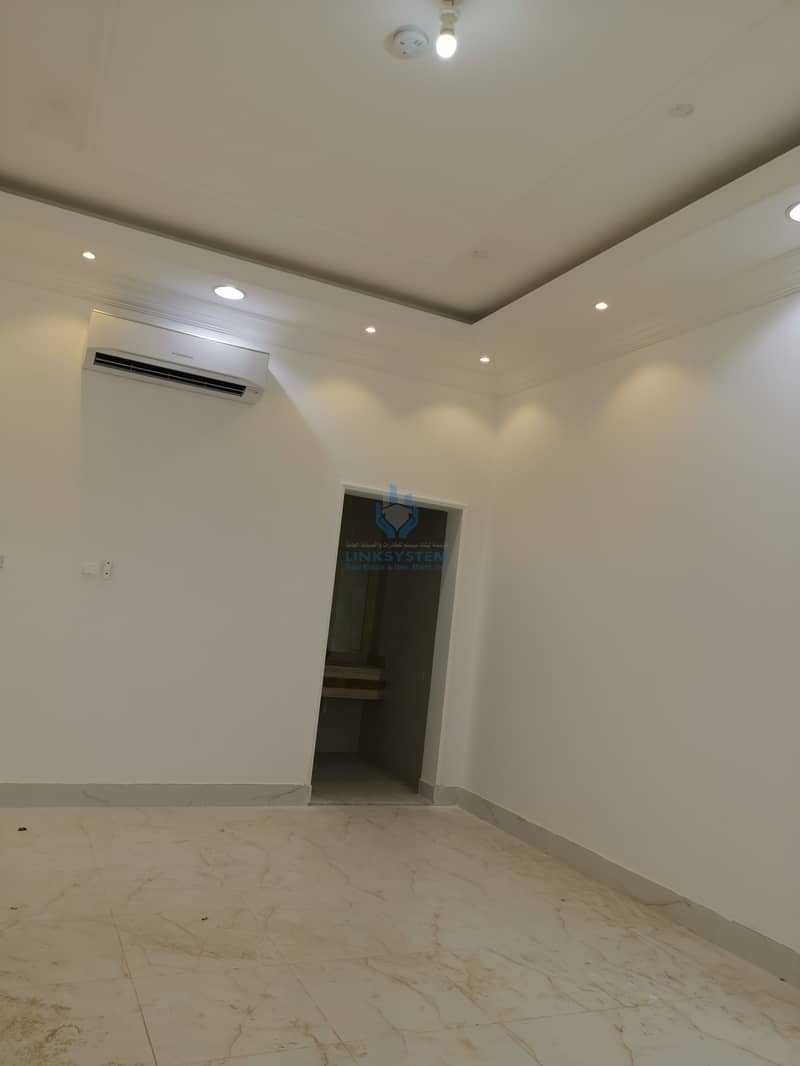 Villa for rent in shiab AL ashkhar