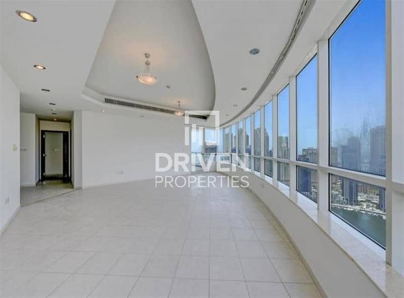 Next to Metro | Spacious 4 Bed Apartment