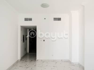 Close to Everything! 3 BHK Luxury Apartment with Creek and City view in Oasis Tower Close to Everything! 3 BHK Luxury Apartment with Creek and City view in Oasis Tower