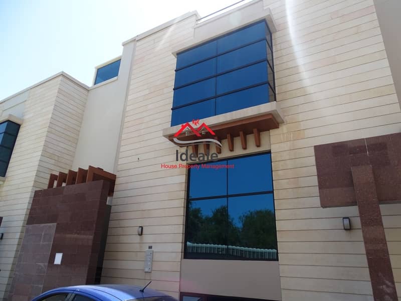 Well designed villa with basement parking & private swimming pool for rent! Well designed villa with basement parking & private swimming pool for rent!