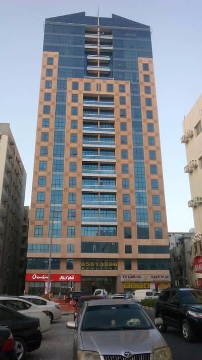 Spacious 1 B/R Hall Flat With Slip ducted A/C Spacious 1 B/R Hall Flat With Slip ducted A/C