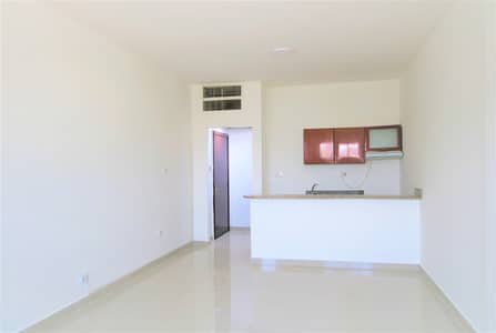 High-ceiling Spacious American Type of Studio High-ceiling Spacious American Type of Studio