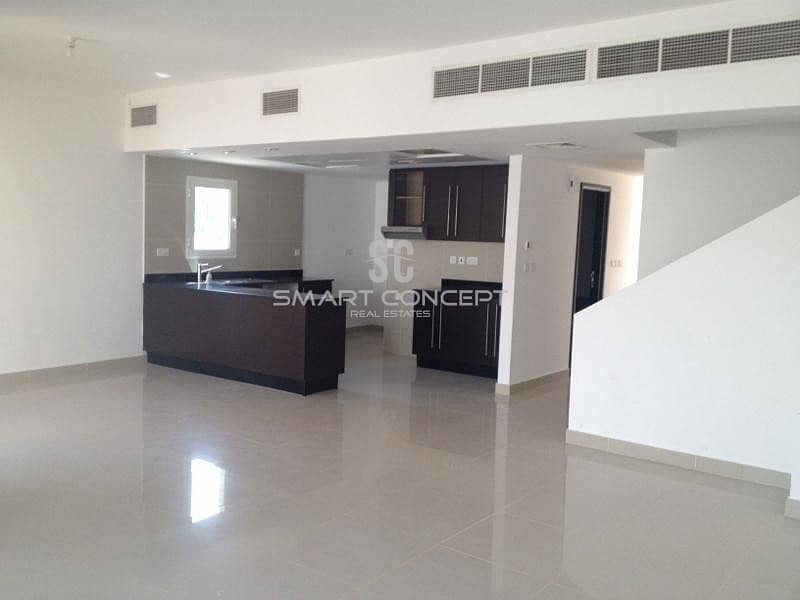 Ready to move in| Well maintained and spacious Ready to move in| Well maintained and spacious
