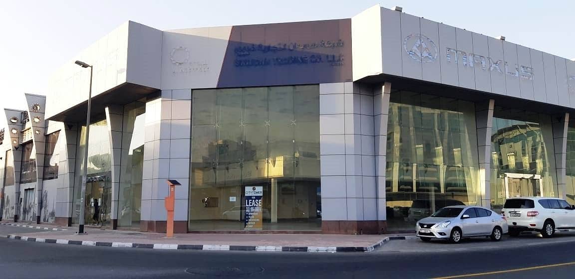 Large Fitted Showroom near DNATA DEIRA High Visibility Large Fitted Showroom near DNATA DEIRA High Visibility