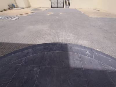Rush to catch this exclusive stand alone 6 master bed rooms villa with huge private yard at Al Shamkha south. Rush to catch this exclusive stand alone 6 master bed rooms villa with huge private yard at Al Shamkha south.