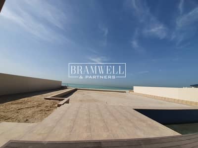 Stunning 7 Bedroom On the Open Sea! Stunning 7 Bedroom On the Open Sea!
