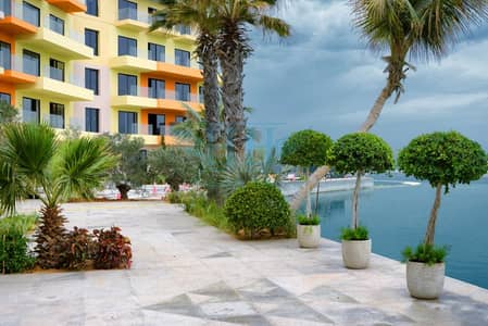ROI 100% Over 10 Years l 5 Star Deluxe Hotel I The World Islands ROI 100% Over 10 Years l 5 Star Deluxe Hotel I The World Islands