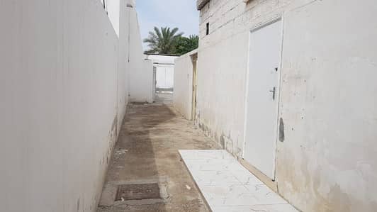*** GREAT OFFER – Beautiful 3BHK Single storey Villa in Al Jazzat area available in very low rents *** *** GREAT OFFER – Beautiful 3BHK Single storey Villa in Al Jazzat area available in very low rents ***