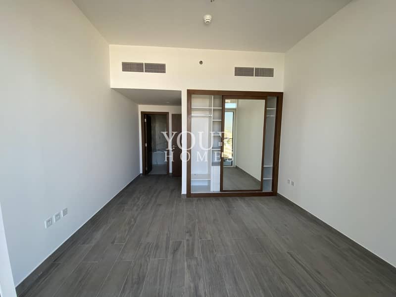 15 SS- Brand New Specious 2 Br In Hameni Park And City View