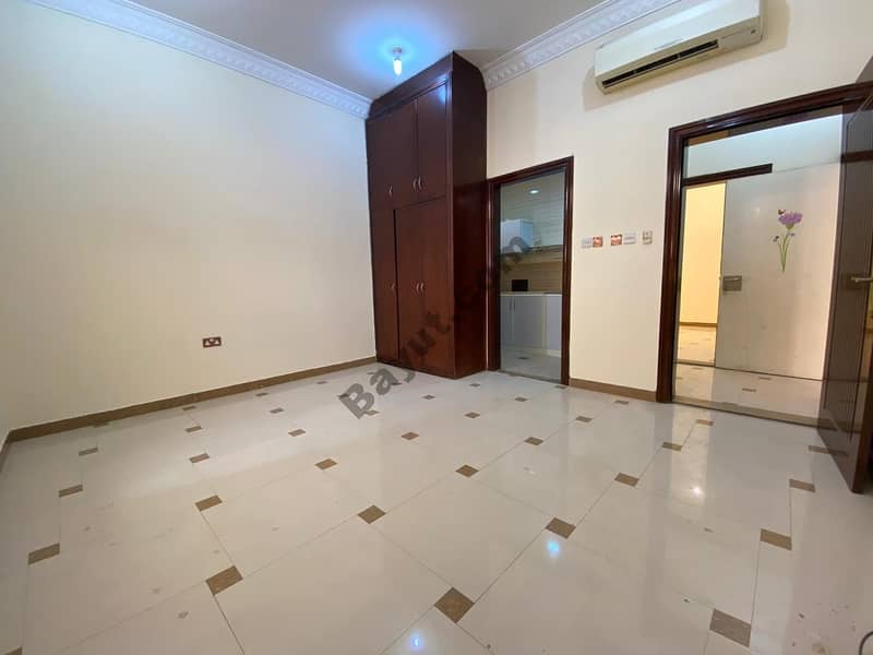 شقة في مدينة محمد بن زايد 1 غرفة 35000 درهم - 4568146
