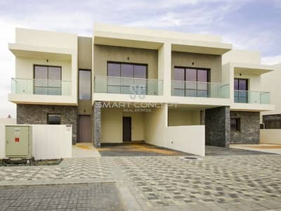 Direct golf views| Spacious and bright interior. Direct golf views| Spacious and bright interior.