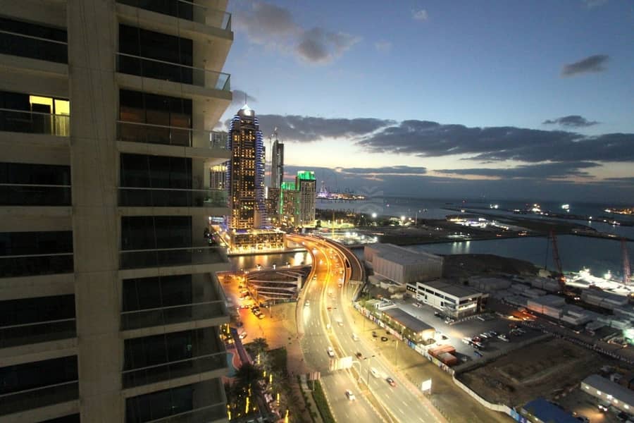 REDUCED RENT | 2 Car Parks | Sea View | High Floor Apartment