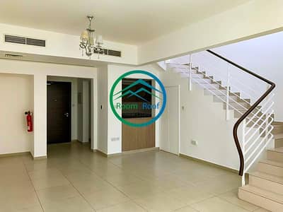 Perfect Location! Corner Townhouse in upto 4 Payments! Perfect Location! Corner Townhouse in upto 4 Payments!